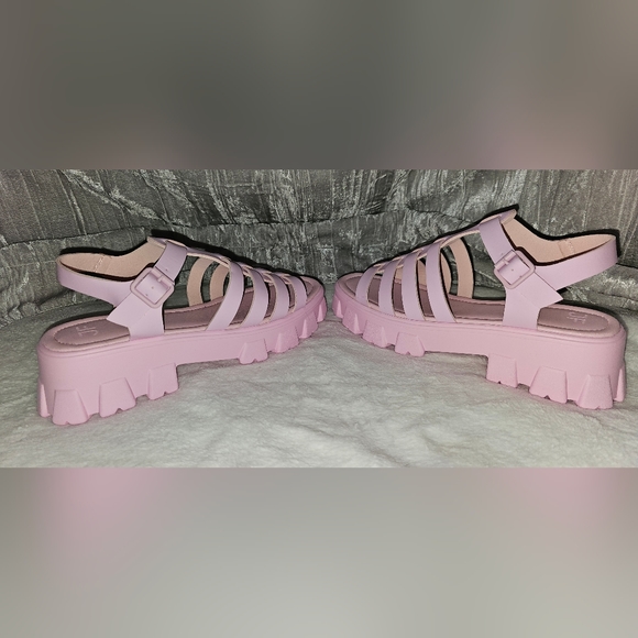 Light Pink Gladiator Sandal (NWOT) - Picture 3 of 5